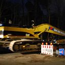 night, Falkensteiner Weg, Siebenweg, barrier, excavator, low platform trailer, traffic sign, place-name sign